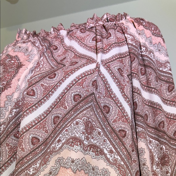 belle sky Pink Paisley Off-Shoulder Boho Blouse - Picture 4 of 10
